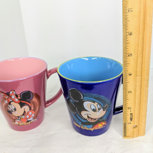 Walt Disney World Merchandise Mickey &Minnie Mugs - Picture 8 of 10